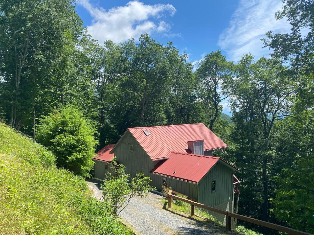Wolf Ridge Retreat Villa Swiss ภายนอก รูปภาพ