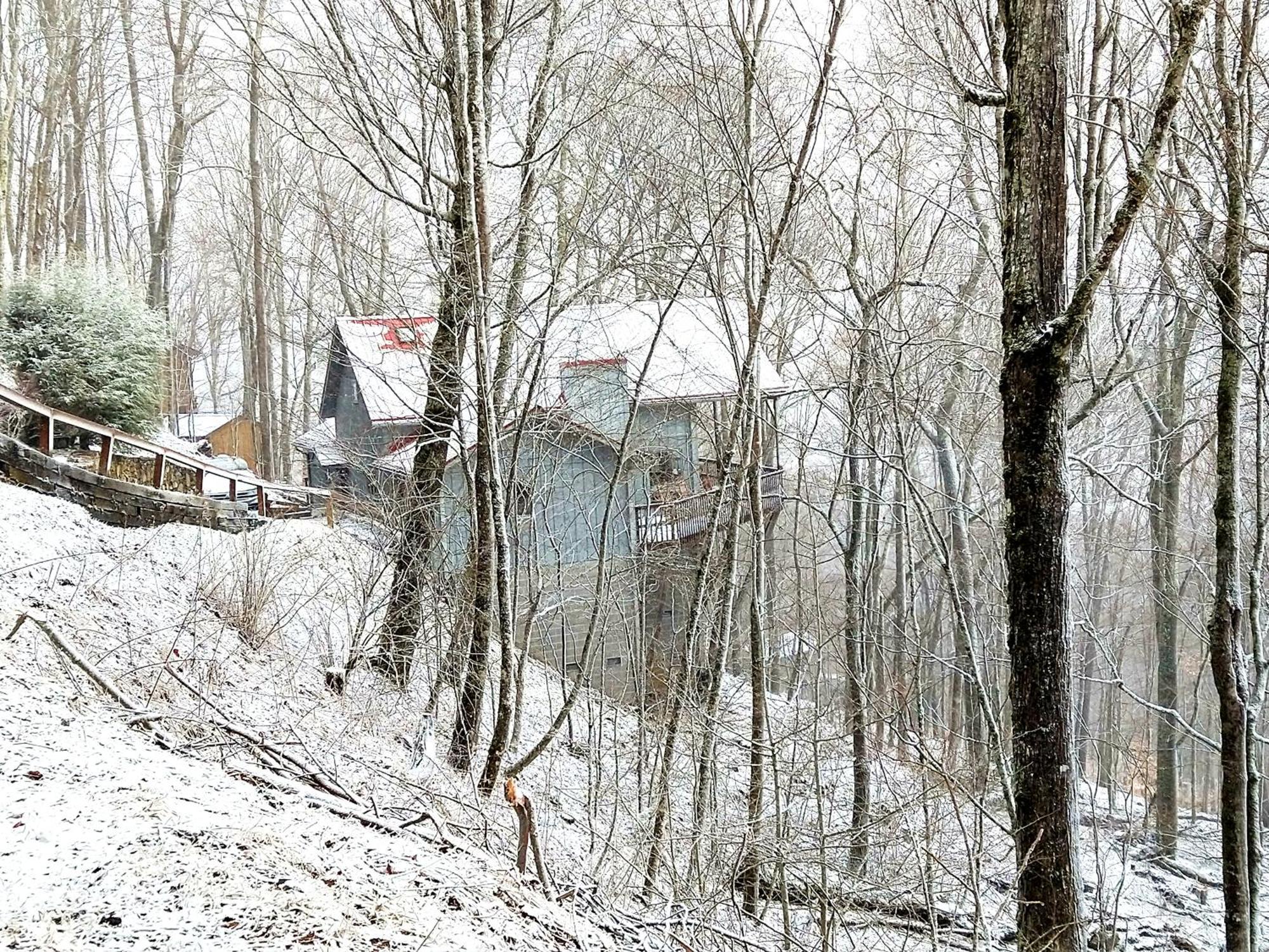 Wolf Ridge Retreat Villa Swiss ภายนอก รูปภาพ