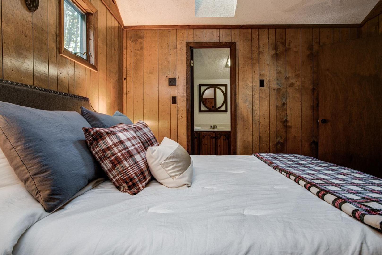Wolf Ridge Retreat Villa Swiss ภายนอก รูปภาพ