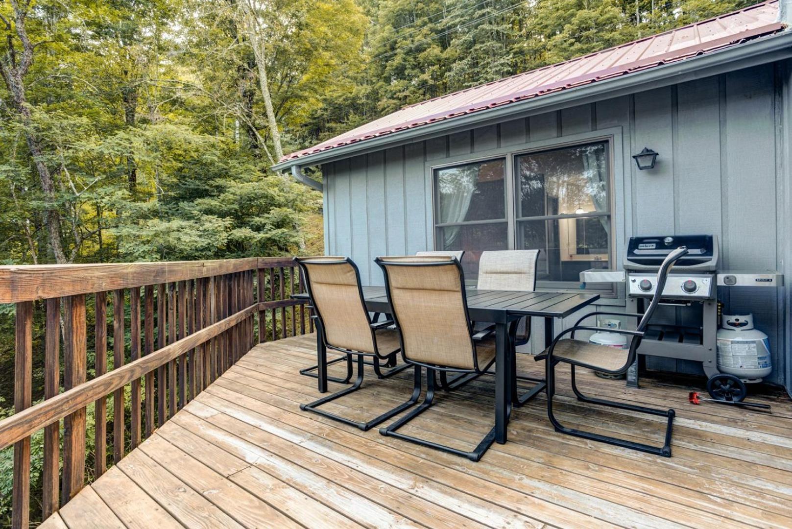 Wolf Ridge Retreat Villa Swiss ภายนอก รูปภาพ