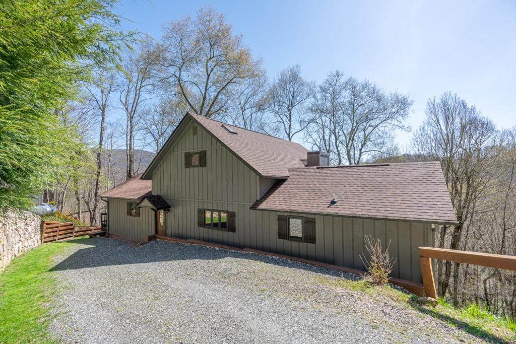 Wolf Ridge Retreat Villa Swiss ภายนอก รูปภาพ